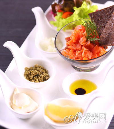  先主食后喝湯更護(hù)胃 正確飲食順序怎么吃? 