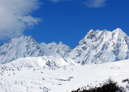 白馬雪山