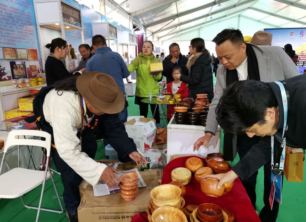 迪慶特色產(chǎn)品在阿壩州備受青睞