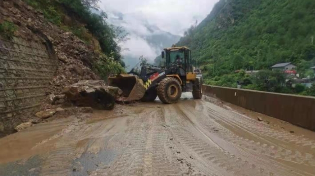 塔城至維西受阻路段恢復通車