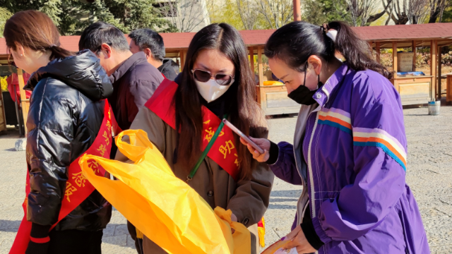 州殘聯(lián)開展“全國愛耳日”宣傳教育暨“學(xué)雷鋒”志愿服務(wù)活動